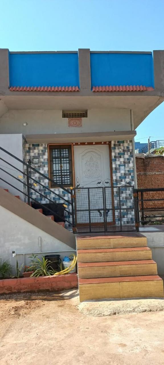 Sai Homestay Госпет Номер фото