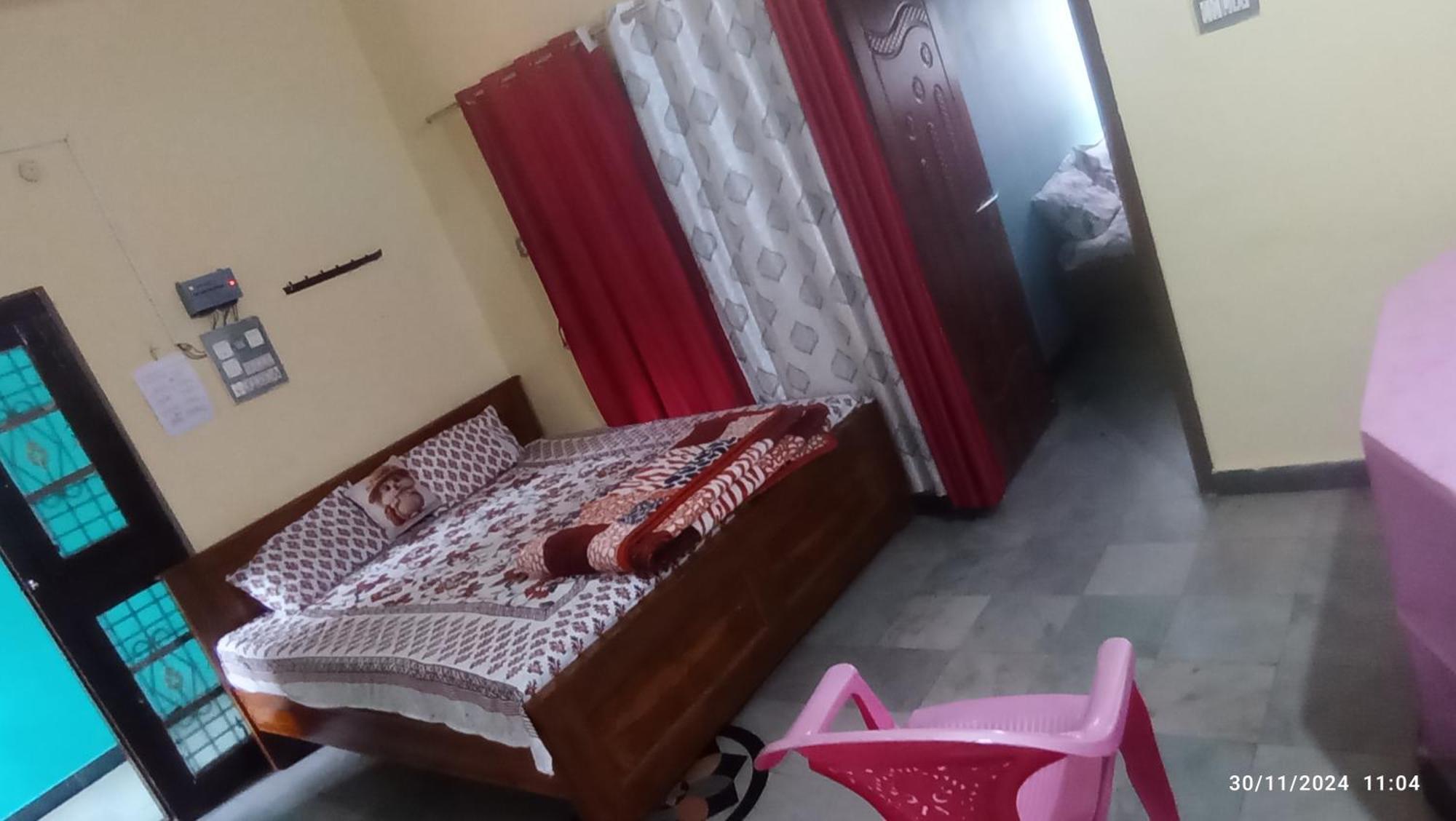 Sai Homestay Госпет Екстер'єр фото